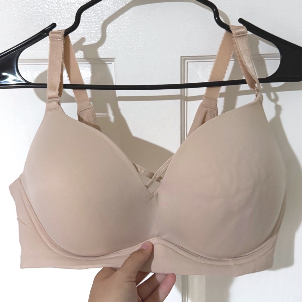Torrid Curve 360 Smoothing Wireless Bra Nude Beige 44D Lightly Padded